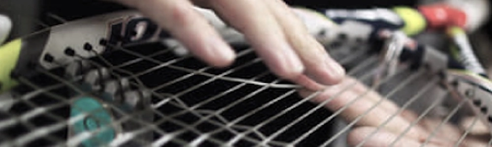 Tennis Stringing Patterns Compared: 2-Knot vs 4-Knot